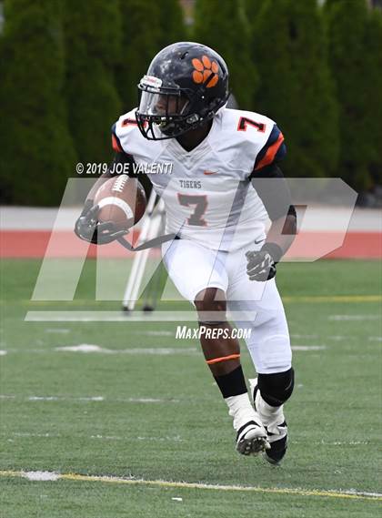 Thumbnail 2 in Bennett/Olmsted/Middle Early College/East @ St. Joseph's Collegiate Institute photogallery.