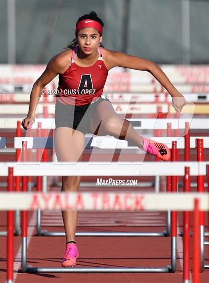 Thumbnail 3 in Alta Loma vs. Colony @ Ayala Tri Meet photogallery.