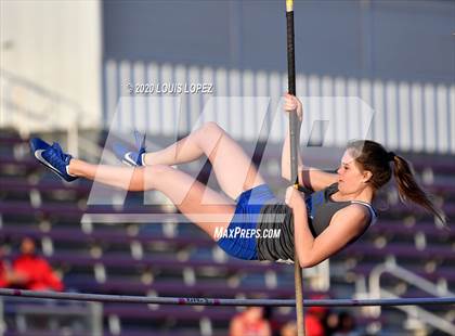Thumbnail 3 in Alta Loma vs. Colony @ Ayala Tri Meet photogallery.