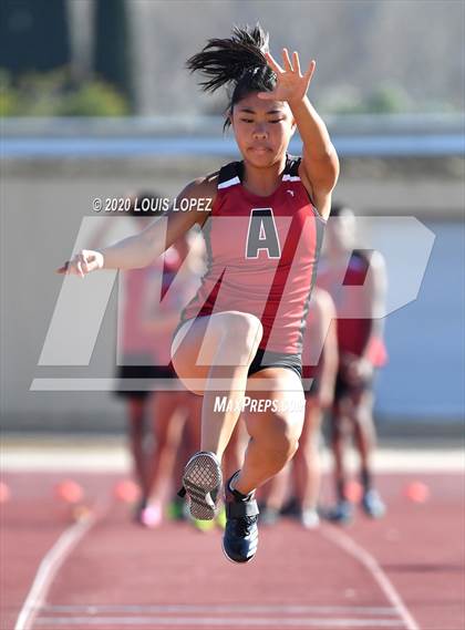 Thumbnail 1 in Alta Loma vs. Colony @ Ayala Tri Meet photogallery.