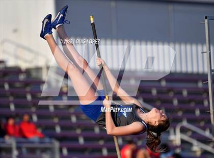 Thumbnail 1 in Alta Loma vs. Colony @ Ayala Tri Meet photogallery.