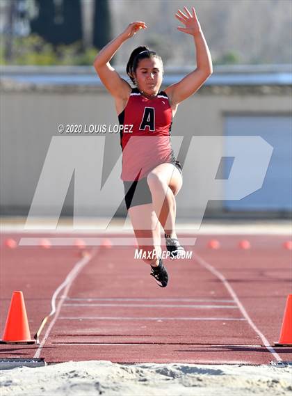 Thumbnail 3 in Alta Loma vs. Colony @ Ayala Tri Meet photogallery.