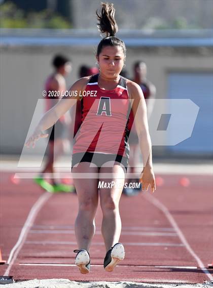 Thumbnail 1 in Alta Loma vs. Colony @ Ayala Tri Meet photogallery.