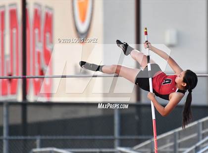 Thumbnail 2 in Alta Loma vs. Colony @ Ayala Tri Meet photogallery.