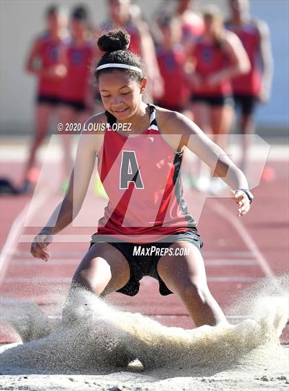 Thumbnail 3 in Alta Loma vs. Colony @ Ayala Tri Meet photogallery.