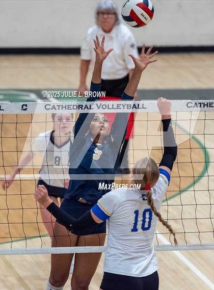 Thumbnail 1 in Carmel @ Cathedral photogallery.