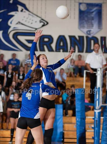 Thumbnail 3 in Chaparral @ Grandview photogallery.