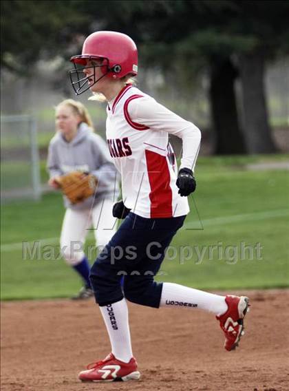 Thumbnail 2 in Campolindo vs Irvington (Queen of the Mountain) photogallery.