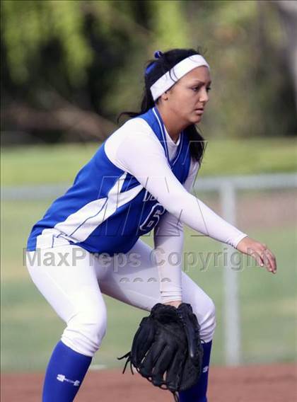 Thumbnail 2 in Campolindo vs Irvington (Queen of the Mountain) photogallery.