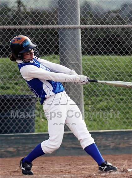 Thumbnail 3 in Campolindo vs Irvington (Queen of the Mountain) photogallery.