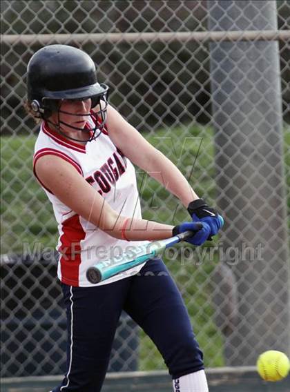 Thumbnail 2 in Campolindo vs Irvington (Queen of the Mountain) photogallery.