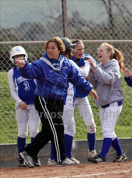 Thumbnail 1 in Campolindo vs Irvington (Queen of the Mountain) photogallery.