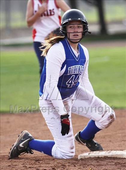 Thumbnail 3 in Campolindo vs Irvington (Queen of the Mountain) photogallery.