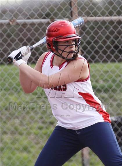 Thumbnail 2 in Campolindo vs Irvington (Queen of the Mountain) photogallery.