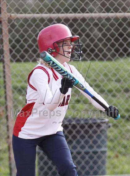 Thumbnail 2 in Campolindo vs Irvington (Queen of the Mountain) photogallery.
