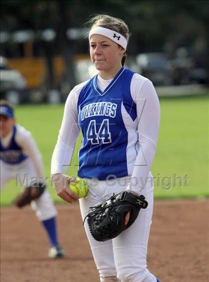 Thumbnail 1 in Campolindo vs Irvington (Queen of the Mountain) photogallery.
