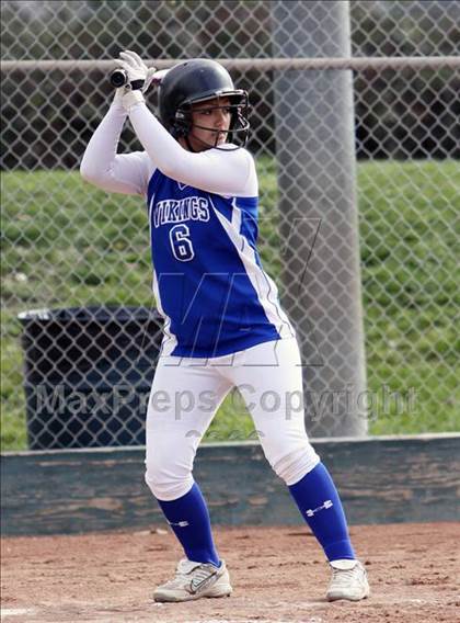 Thumbnail 2 in Campolindo vs Irvington (Queen of the Mountain) photogallery.