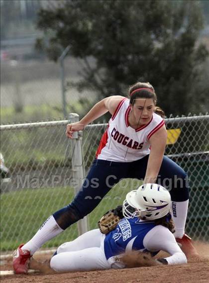 Thumbnail 1 in Campolindo vs Irvington (Queen of the Mountain) photogallery.
