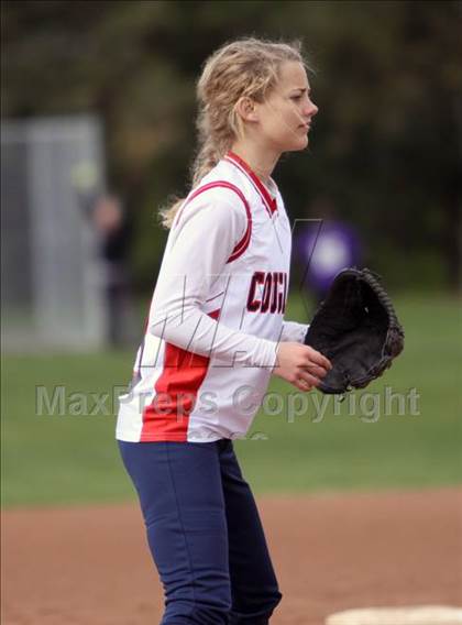 Thumbnail 3 in Campolindo vs Irvington (Queen of the Mountain) photogallery.