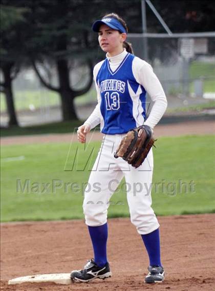 Thumbnail 2 in Campolindo vs Irvington (Queen of the Mountain) photogallery.