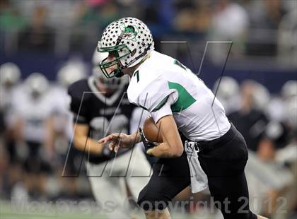 Thumbnail 2 in Martin vs. Carroll (UIL 5A Division 1 Bi-District Playoff) photogallery.