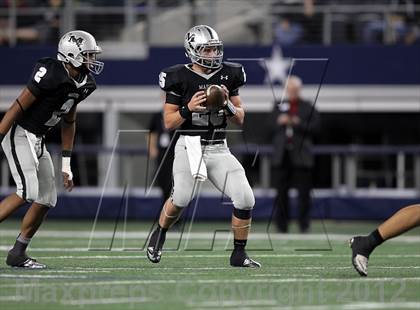 Thumbnail 3 in Martin vs. Carroll (UIL 5A Division 1 Bi-District Playoff) photogallery.