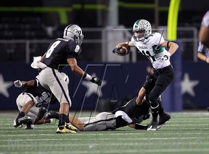 Thumbnail 3 in Martin vs. Carroll (UIL 5A Division 1 Bi-District Playoff) photogallery.