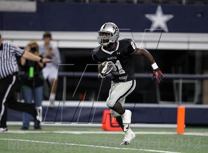 Thumbnail 1 in Martin vs. Carroll (UIL 5A Division 1 Bi-District Playoff) photogallery.