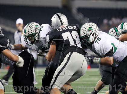 Thumbnail 2 in Martin vs. Carroll (UIL 5A Division 1 Bi-District Playoff) photogallery.