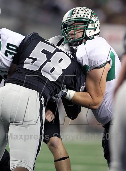Thumbnail 2 in Martin vs. Carroll (UIL 5A Division 1 Bi-District Playoff) photogallery.