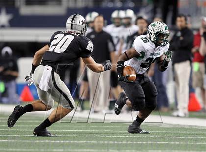 Thumbnail 3 in Martin vs. Carroll (UIL 5A Division 1 Bi-District Playoff) photogallery.