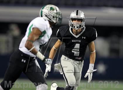 Thumbnail 2 in Martin vs. Carroll (UIL 5A Division 1 Bi-District Playoff) photogallery.