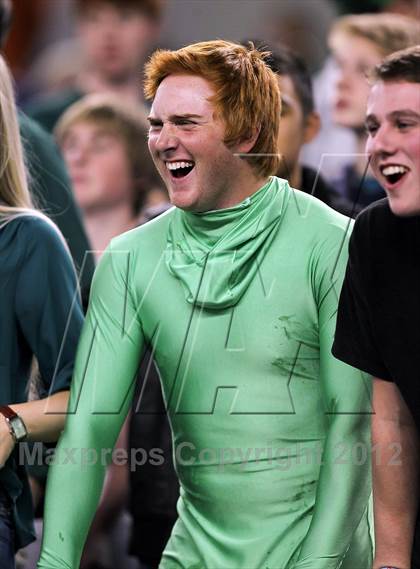 Thumbnail 2 in Martin vs. Carroll (UIL 5A Division 1 Bi-District Playoff) photogallery.