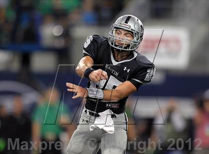 Thumbnail 3 in Martin vs. Carroll (UIL 5A Division 1 Bi-District Playoff) photogallery.