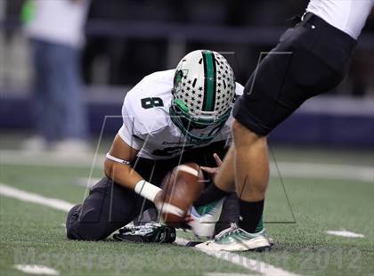 Thumbnail 3 in Martin vs. Carroll (UIL 5A Division 1 Bi-District Playoff) photogallery.