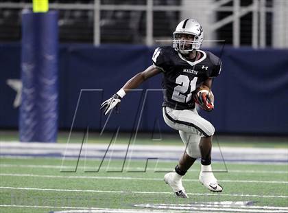 Thumbnail 1 in Martin vs. Carroll (UIL 5A Division 1 Bi-District Playoff) photogallery.