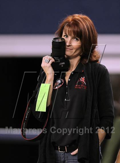 Thumbnail 2 in Martin vs. Carroll (UIL 5A Division 1 Bi-District Playoff) photogallery.