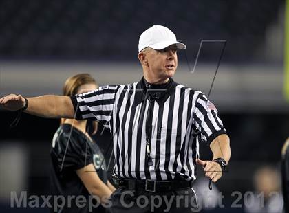 Thumbnail 1 in Martin vs. Carroll (UIL 5A Division 1 Bi-District Playoff) photogallery.