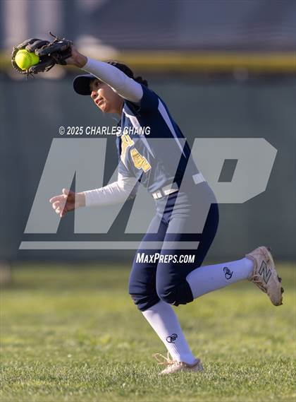 Thumbnail 2 in Orestimba vs. Gregori (Bill Evans Memorial)  photogallery.