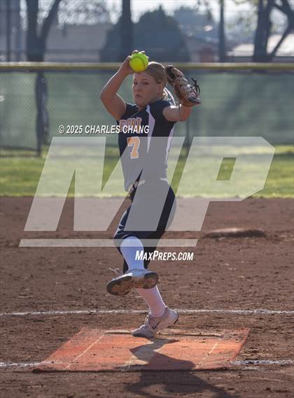 Thumbnail 3 in Orestimba vs. Gregori (Bill Evans Memorial)  photogallery.