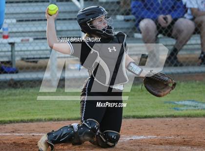 Thumbnail 3 in Lincolnton @ Maiden (DH game 2) photogallery.