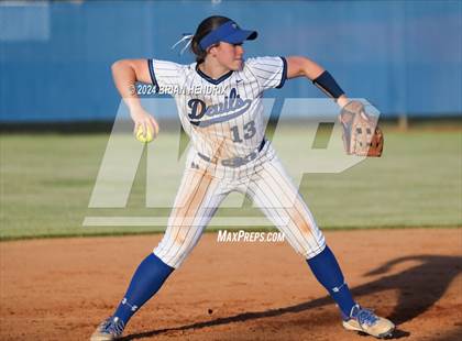 Thumbnail 2 in Lincolnton @ Maiden (DH game 2) photogallery.