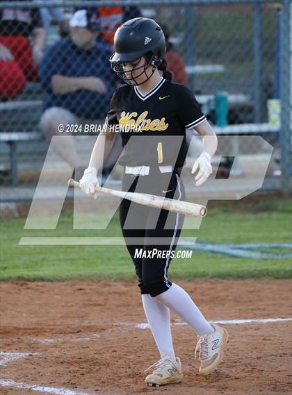 Thumbnail 3 in Lincolnton @ Maiden (DH game 2) photogallery.