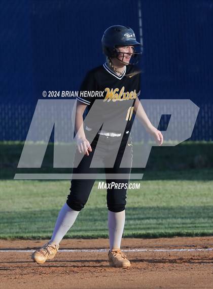 Thumbnail 2 in Lincolnton @ Maiden (DH game 2) photogallery.