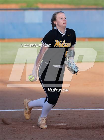 Thumbnail 2 in Lincolnton @ Maiden (DH game 2) photogallery.