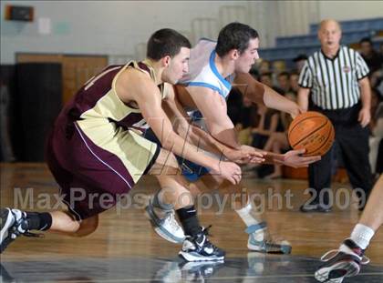 Thumbnail 2 in Arlington vs. John Jay-East Fishkill (Section 1 Class AA Playoffs) photogallery.