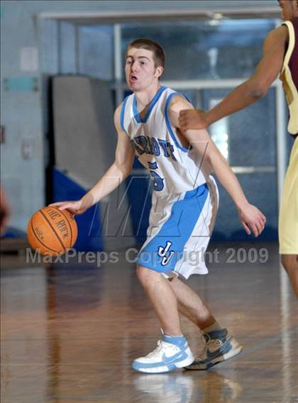 Thumbnail 3 in Arlington vs. John Jay-East Fishkill (Section 1 Class AA Playoffs) photogallery.