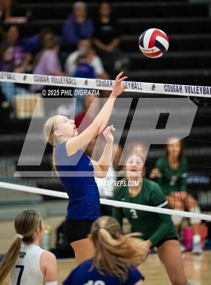 Thumbnail 3 in Huntsville @ College Station photogallery.