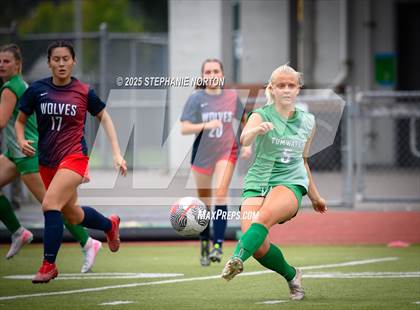 Thumbnail 2 in Black Hills @ Tumwater photogallery.