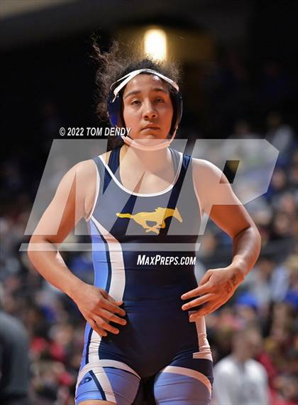 Thumbnail 3 in UIL State Championships - 5A 138lb Final photogallery.
